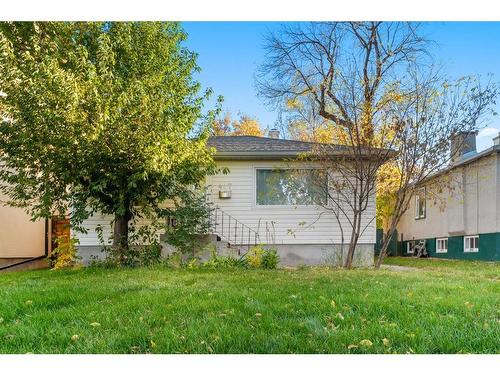 417 22 Avenue Nw, Calgary, AB - Outdoor