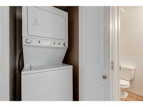 119-7210 80 Avenue Ne, Calgary, AB - Indoor Photo Showing Laundry Room