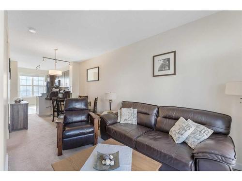 12 Nolan Hill Gate Nw, Calgary, AB - Indoor Photo Showing Living Room