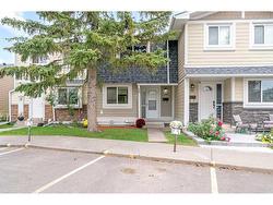 86 Georgian Villas NE Calgary, AB T2A 7C6