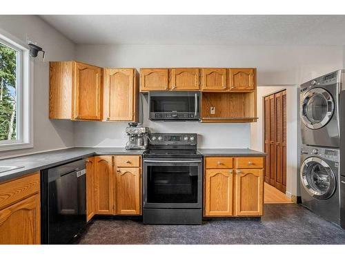 2308 Munro Drive Ne, Calgary, AB - Indoor Photo Showing Laundry Room