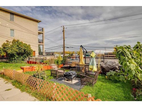 4724 Stanley Road Sw, Calgary, AB - Outdoor