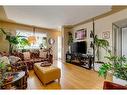 4724 Stanley Road Sw, Calgary, AB  - Indoor Photo Showing Living Room 