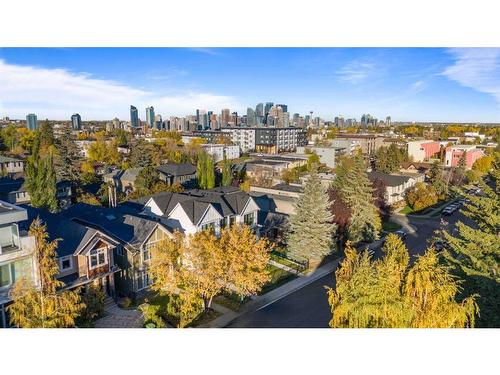 1916 27 Avenue Sw, Calgary, AB - Outdoor With View