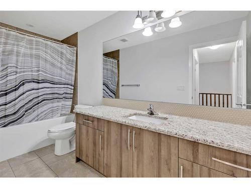 226 Cityside Grove Ne, Calgary, AB - Indoor Photo Showing Bathroom