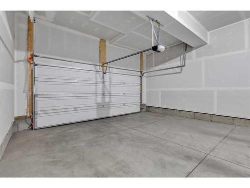 226 Cityside Grove Ne, Calgary, AB - Indoor Photo Showing Garage