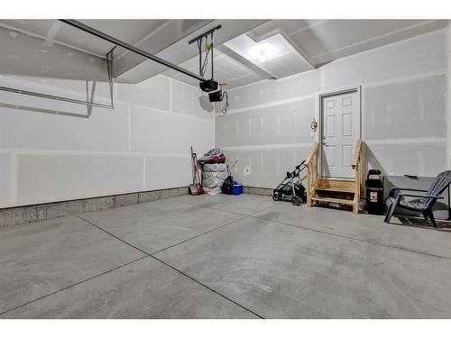 226 Cityside Grove Ne, Calgary, AB - Indoor Photo Showing Garage