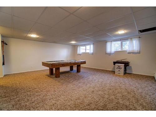 380 59 Avenue, Claresholm, AB - Indoor Photo Showing Basement