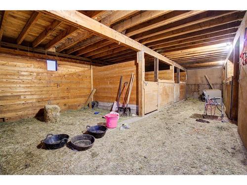 380 59 Avenue, Claresholm, AB - Indoor Photo Showing Other Room