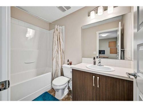 407 Auburn Bay Circle Se, Calgary, AB - Indoor Photo Showing Bathroom