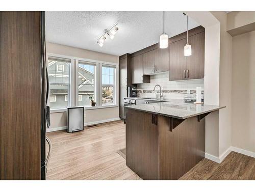 407 Auburn Bay Circle Se, Calgary, AB - Indoor Photo Showing Kitchen With Upgraded Kitchen