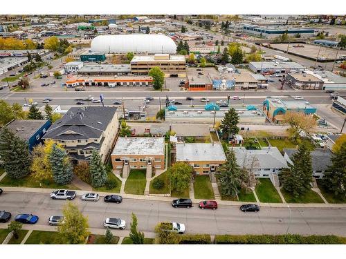 4728 Stanley Road Sw, Calgary, AB - Outdoor With View