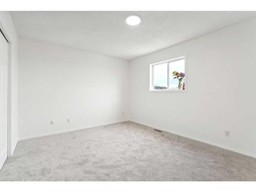 95 Taracove Estate Drive Ne, Calgary, AB - Indoor Photo Showing Other Room