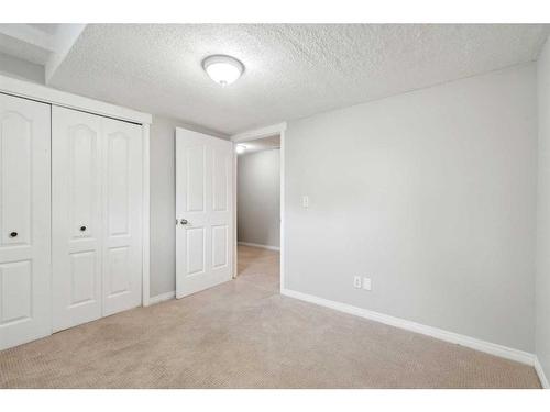 95 Taracove Estate Drive Ne, Calgary, AB - Indoor