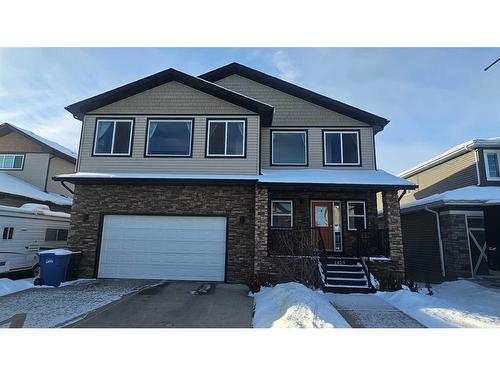 1425 Ranch Road, Carstairs, AB - Outdoor With Facade