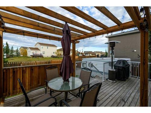 1425 Ranch Road, Carstairs, AB - Outdoor With Deck Patio Veranda With Exterior