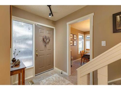 407 Whiteridge Crescent Ne, Calgary, AB - Indoor Photo Showing Other Room