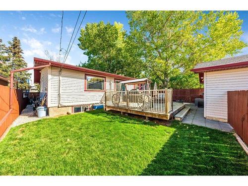 7819 34 Avenue Nw, Calgary, AB - Outdoor With Deck Patio Veranda With Exterior