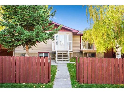 7819 34 Avenue Nw, Calgary, AB - Outdoor With Deck Patio Veranda