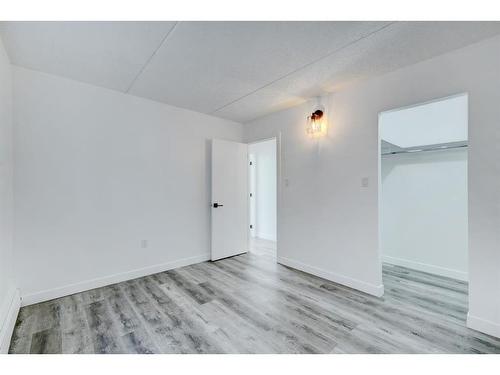 301-120 15 Avenue Sw, Calgary, AB - Indoor Photo Showing Other Room