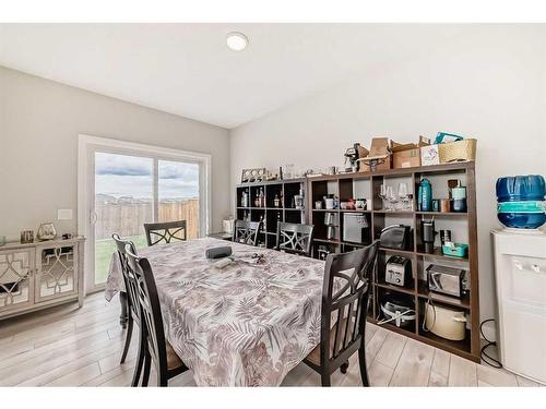 129 Legacy Glen Circle Se, Calgary, AB - Indoor Photo Showing Dining Room