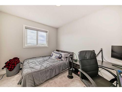 129 Legacy Glen Circle Se, Calgary, AB - Indoor Photo Showing Bedroom