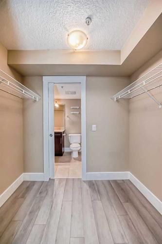 117-500 Rocky Vista Gardens Nw, Calgary, AB - Indoor