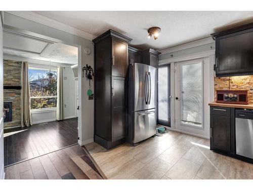 28 Bermondsey Rise Nw, Calgary, AB - Indoor Photo Showing Kitchen With Stainless Steel Kitchen