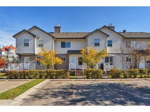 118 Royal Birch Villas Nw, Calgary, AB - Outdoor With Facade