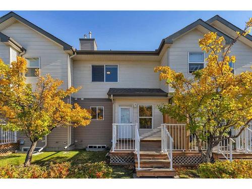 118 Royal Birch Villas Nw, Calgary, AB - Outdoor