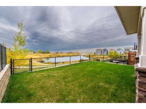 286 Yorkville Manor Sw, Calgary, AB - Outdoor With View