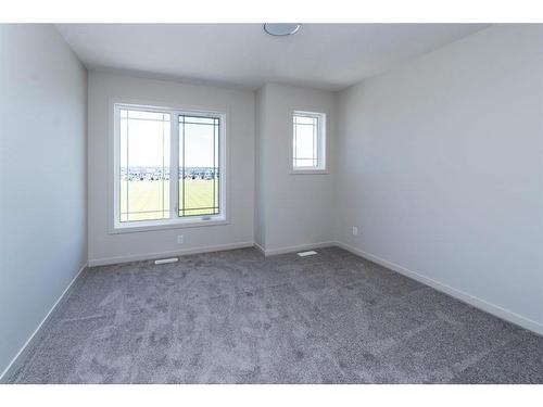 1309 Bayview Point Sw, Airdrie, AB - Indoor Photo Showing Other Room