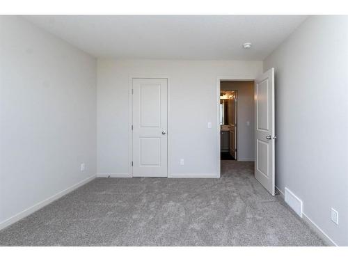 1309 Bayview Point Sw, Airdrie, AB - Indoor Photo Showing Other Room