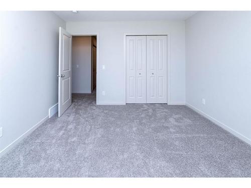 1309 Bayview Point Sw, Airdrie, AB - Indoor Photo Showing Other Room