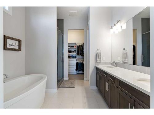 162 Ranch Road, Okotoks, AB - Indoor Photo Showing Bathroom