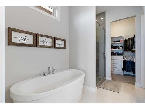 162 Ranch Road, Okotoks, AB - Indoor Photo Showing Bathroom