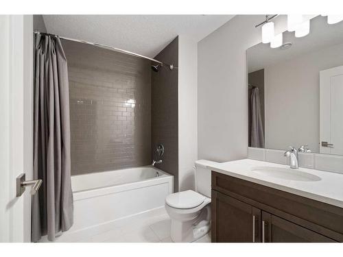 162 Ranch Road, Okotoks, AB - Indoor Photo Showing Bathroom