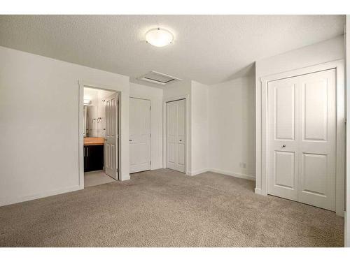 103 Aspen Hills Drive Sw, Calgary, AB - Indoor Photo Showing Other Room