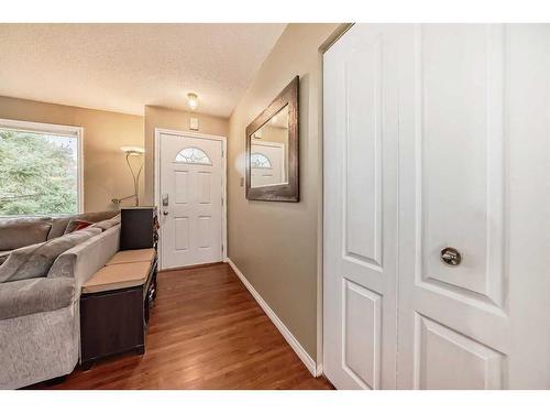 46 Windermere Road Sw, Calgary, AB - Indoor Photo Showing Other Room