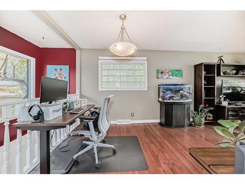 46 Windermere Road Sw, Calgary, AB - Indoor Photo Showing Office