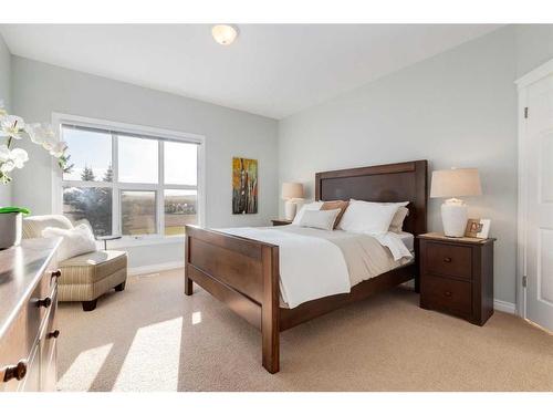 240132 Range Rd 34, Rural Rocky View County, AB - Indoor Photo Showing Bedroom