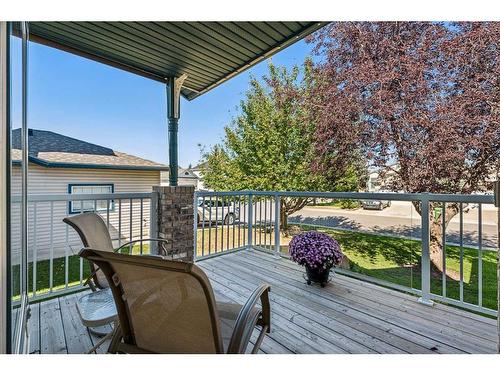 228 Stonegate Place Nw, Airdrie, AB - Outdoor With Deck Patio Veranda With Exterior