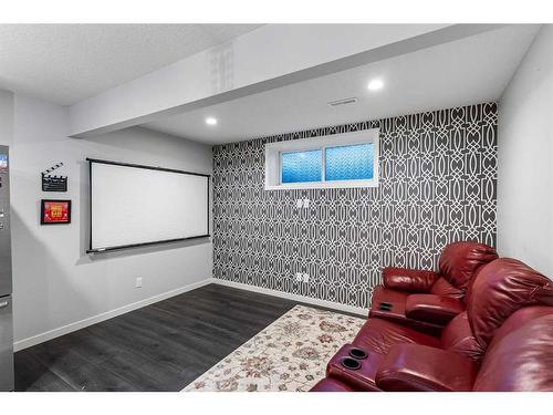 2087 Brightoncrest Common Se, Calgary, AB - Indoor Photo Showing Other Room