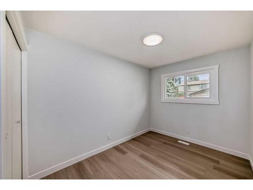 6129 Maddock Drive Ne, Calgary, AB - Indoor Photo Showing Other Room