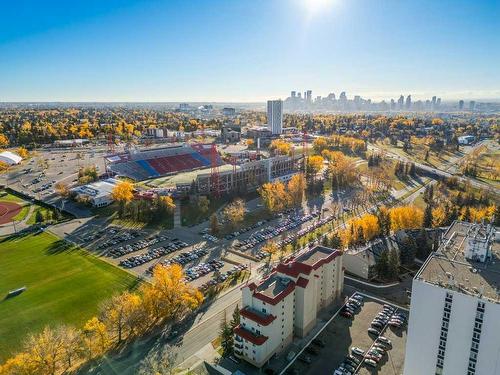 401-2011 University Drive Nw, Calgary, AB - Outdoor With View