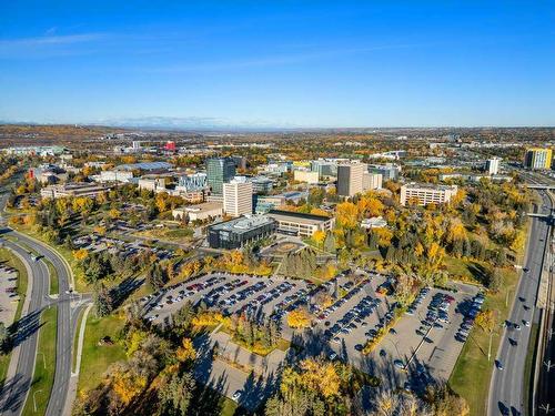 401-2011 University Drive Nw, Calgary, AB - Outdoor With View