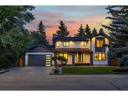 42 Canova Road SW Calgary, AB T2W 2G3