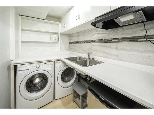 1224 Brightoncrest Green Se, Calgary, AB - Indoor Photo Showing Laundry Room