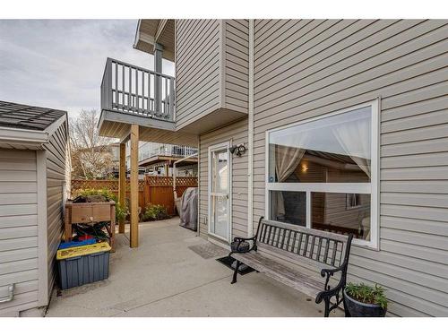 46 Country Hills Heights Nw, Calgary, AB - Outdoor With Exterior