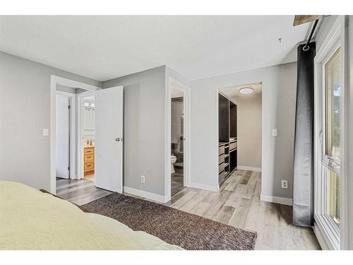 8-5400 Dalhousie Drive Nw, Calgary, AB - Indoor